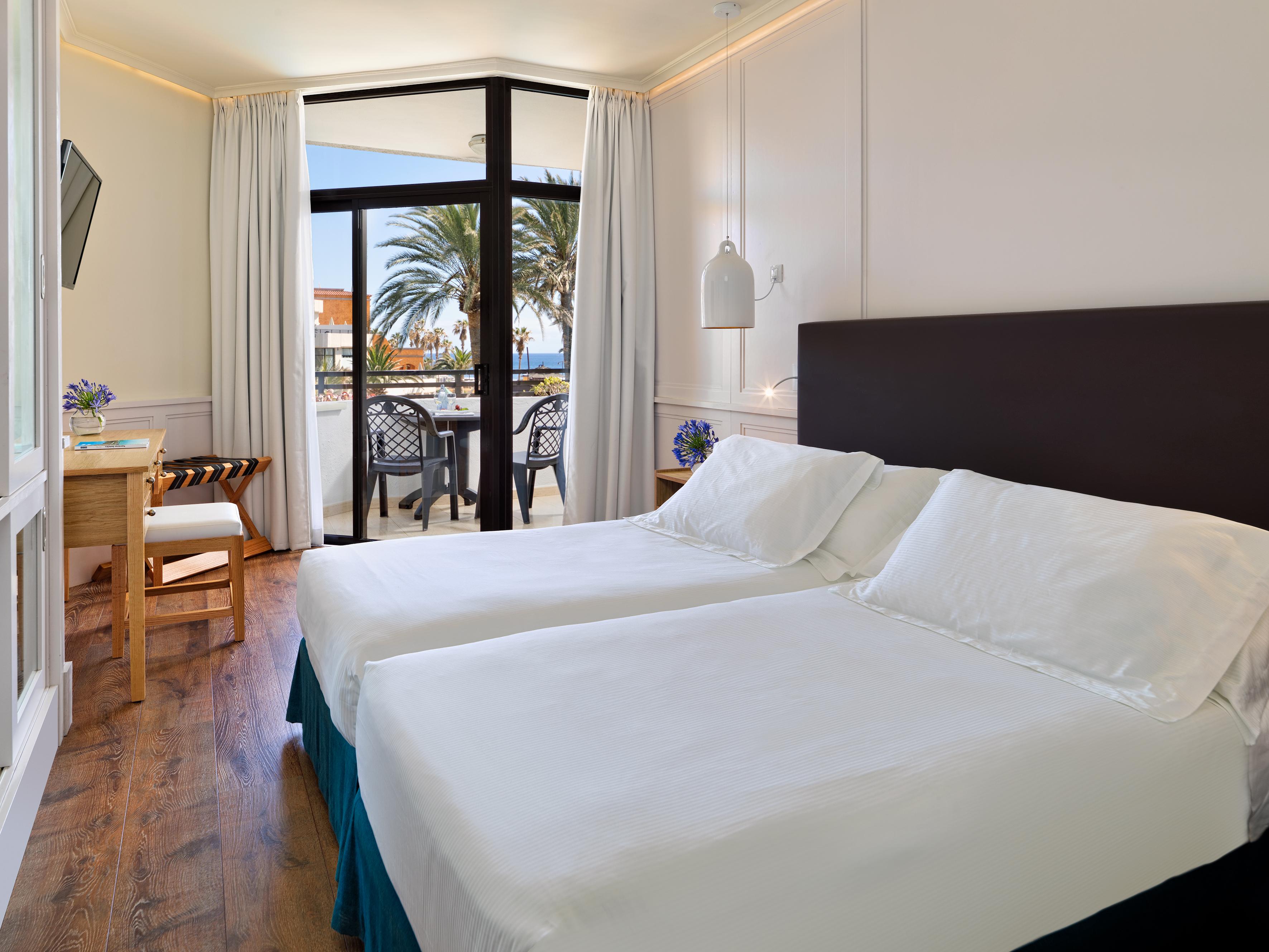 H10 Conquistador Playa de las Americas  Exterior foto