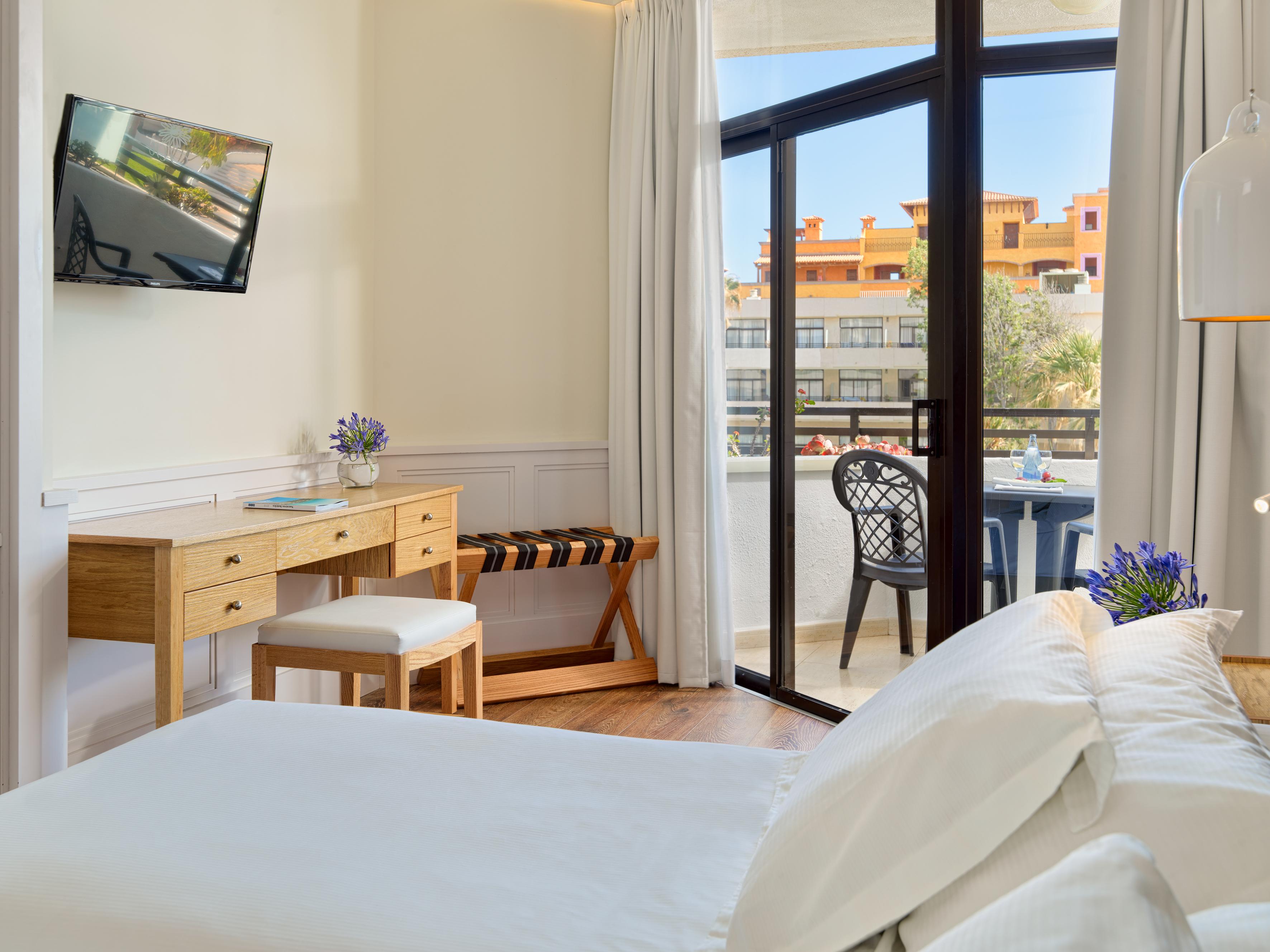 H10 Conquistador Playa de las Americas  Exterior foto
